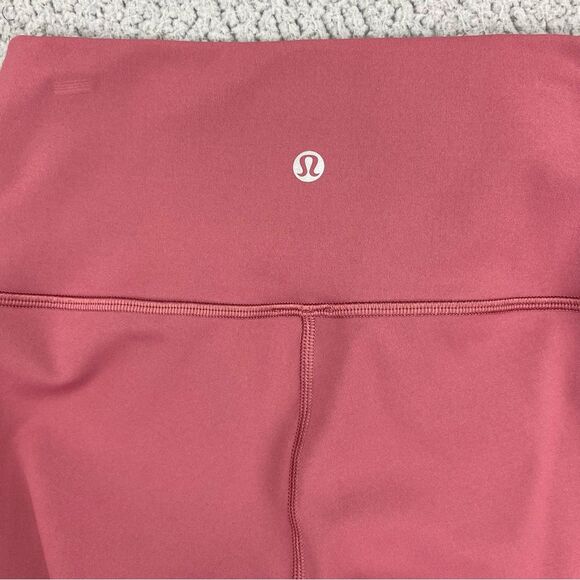Lululemon Wunder Under Hi-Rise 1/2 Tight Yoga Full-On Luxtreme 17"  |  Size: 4 - Picture 5 of 12